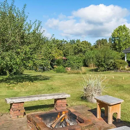 Fj1400-jaegerspris-thomsensvej-11 Jægerspris